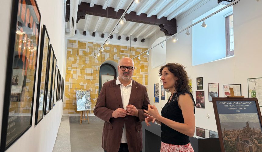 La Casa de la Lectura acoge la exposición “MUSEG, 50 años en escena”