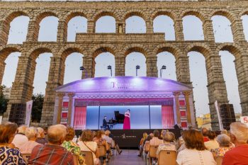 LA PLAZA DEL AZOGUEJO VIVIÓ UNA VELADA PARA RECORDAR